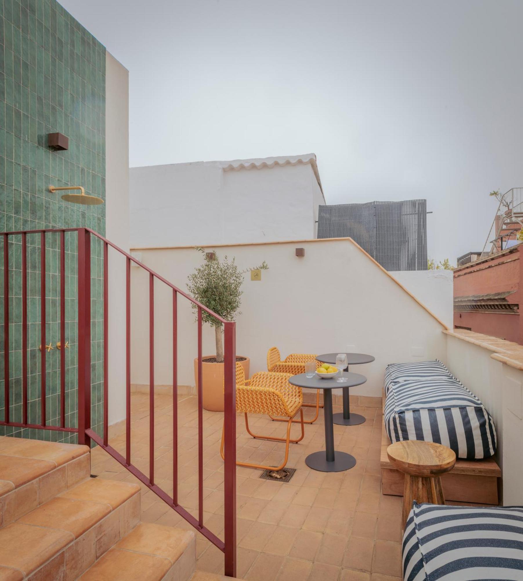 Готель Lirium Casa Patio Севілья Екстер'єр фото